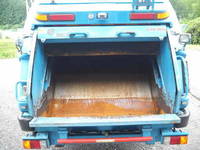 いすゞエルフパッカー車（塵芥車）小型（2t・3t）[写真26]