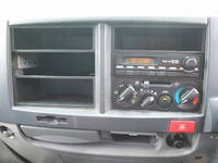 いすゞエルフパッカー車（塵芥車）小型（2t・3t）[写真37]