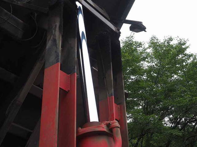 いすゞギガダンプ大型（10t）[写真12]