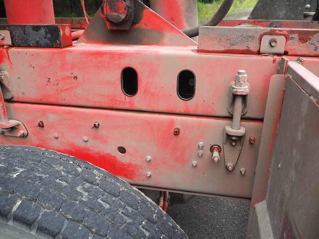 いすゞギガダンプ大型（10t）[写真16]