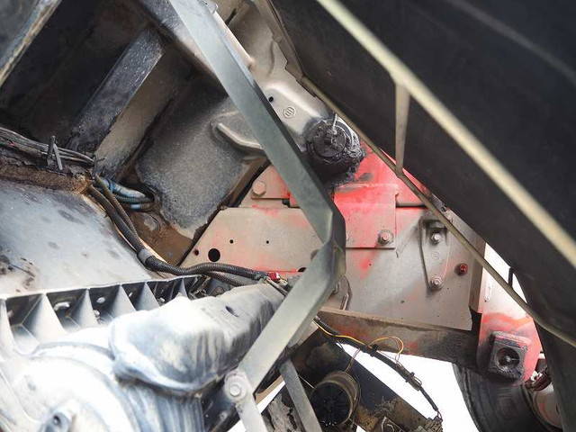 いすゞギガダンプ大型（10t）[写真21]