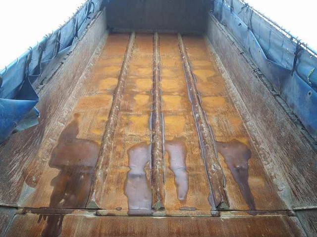 いすゞギガダンプ大型（10t）[写真24]