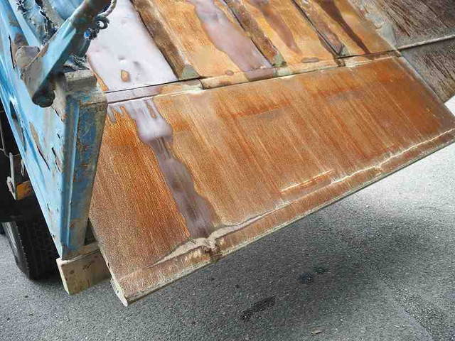 いすゞギガダンプ大型（10t）[写真25]