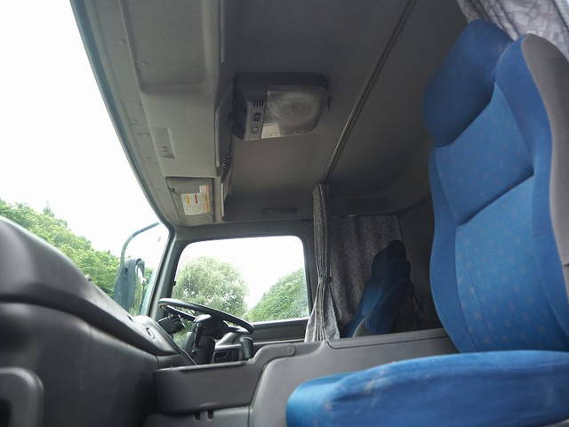 いすゞギガダンプ大型（10t）[写真33]