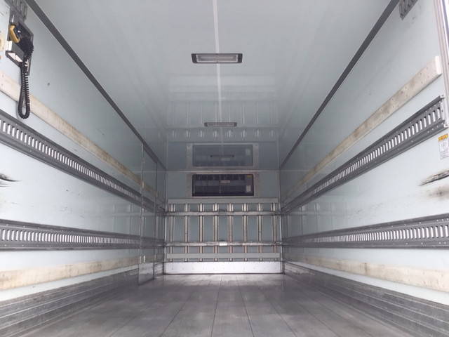 日野レンジャー冷凍車（冷蔵車）中型（4t）[写真12]