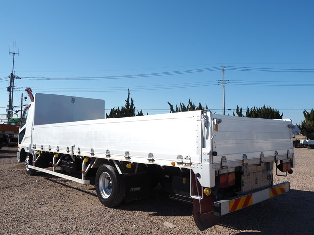 三菱ふそうファイターアルミブロック中型（4t）[写真04]