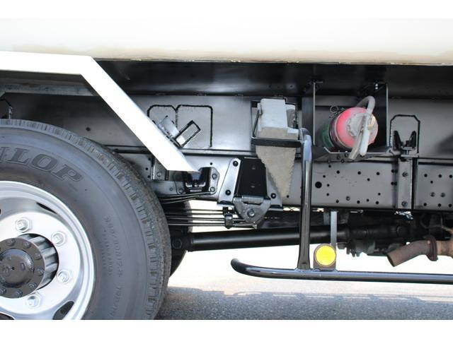 日野デュトロパッカー車（塵芥車）小型（2t・3t）[写真28]