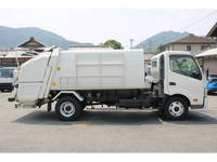 日野デュトロパッカー車（塵芥車）小型（2t・3t）[写真08]