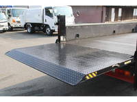 三菱ふそうキャンター平ボディ小型（2t・3t）[写真26]