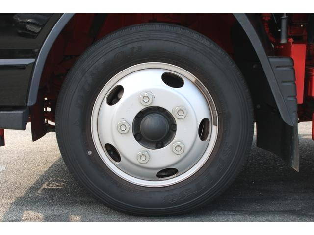 三菱ふそうキャンター平ボディ小型（2t・3t）[写真28]