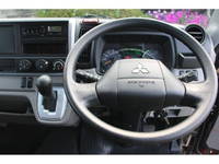 三菱ふそうキャンター平ボディ小型（2t・3t）[写真31]