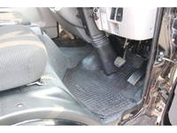 三菱ふそうキャンター平ボディ小型（2t・3t）[写真37]