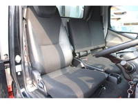 三菱ふそうキャンター平ボディ小型（2t・3t）[写真38]