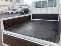 いすゞエルフダブルキャブ（Wキャブ）小型（2t・3t）[写真11]