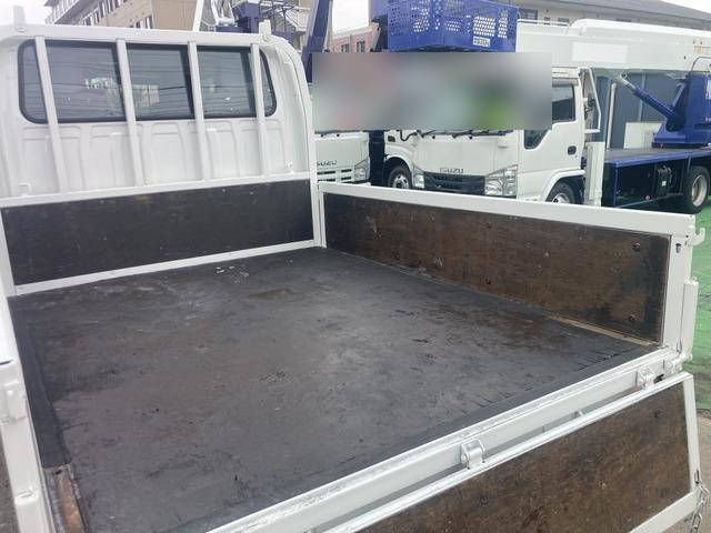 いすゞエルフダブルキャブ（Wキャブ）小型（2t・3t）[写真11]