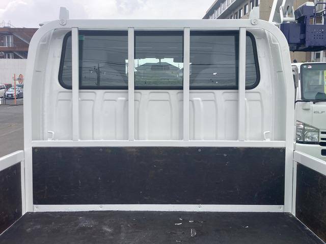 いすゞエルフダブルキャブ（Wキャブ）小型（2t・3t）[写真12]