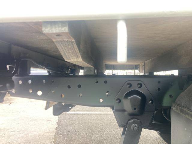 いすゞエルフダブルキャブ（Wキャブ）小型（2t・3t）[写真15]