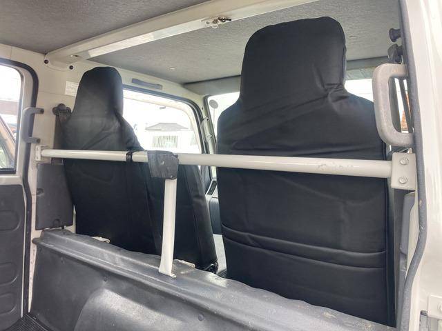 いすゞエルフダブルキャブ（Wキャブ）小型（2t・3t）[写真25]