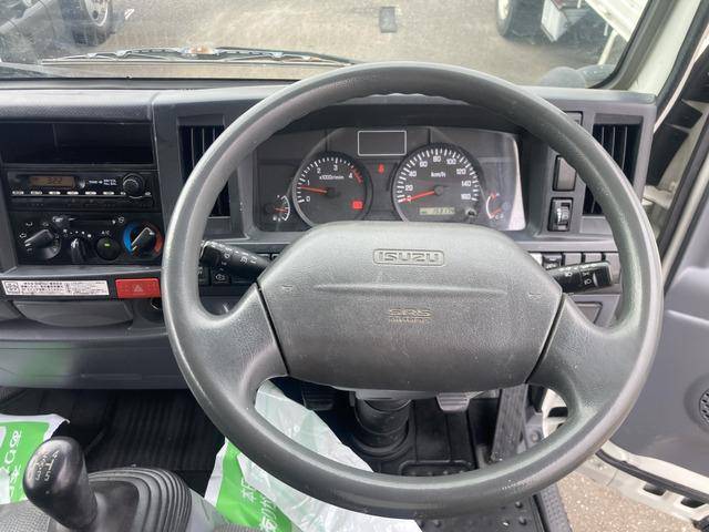 いすゞエルフダブルキャブ（Wキャブ）小型（2t・3t）[写真31]