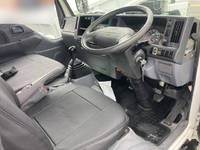 いすゞエルフダブルキャブ（Wキャブ）小型（2t・3t）[写真40]