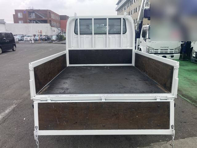 いすゞエルフダブルキャブ（Wキャブ）小型（2t・3t）[写真09]