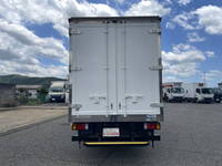 いすゞエルフ冷凍車（冷蔵車）小型（2t・3t）[写真12]