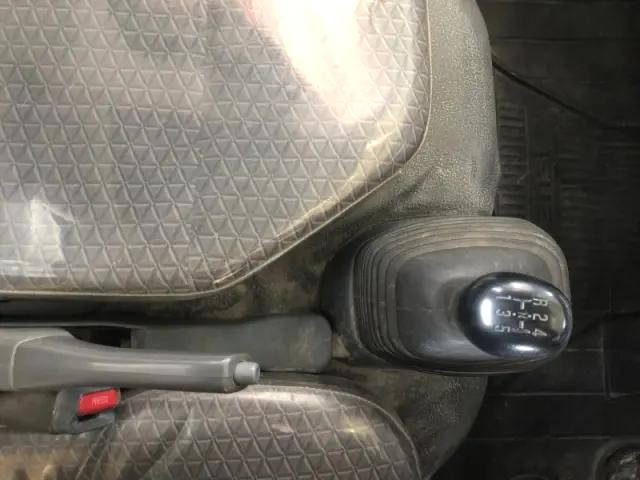 いすゞエルフクレーン付小型（2t・3t）[写真11]