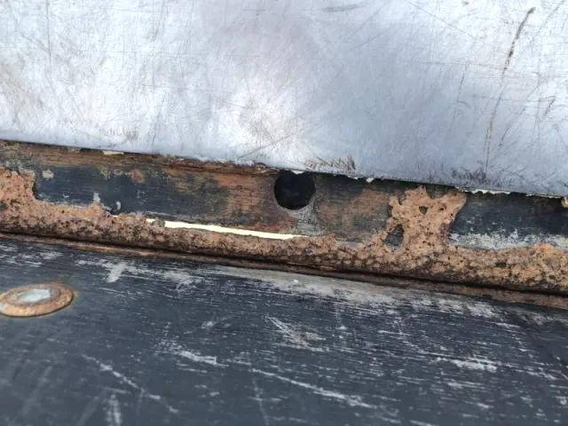 いすゞエルフクレーン付小型（2t・3t）[写真27]