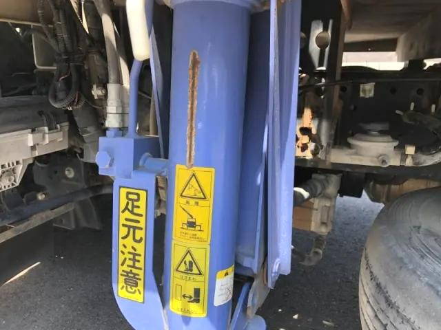 いすゞエルフクレーン付小型（2t・3t）[写真31]