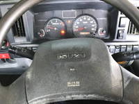 いすゞエルフクレーン付小型（2t・3t）[写真09]