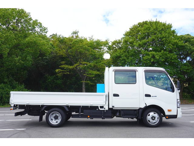 日野デュトロダブルキャブ（Wキャブ）小型（2t・3t）[写真06]