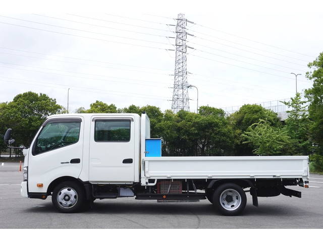 日野デュトロダブルキャブ（Wキャブ）小型（2t・3t）[写真08]
