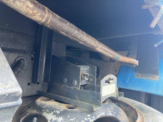 三菱ふそうキャンターダンプ小型（2t・3t）[写真17]