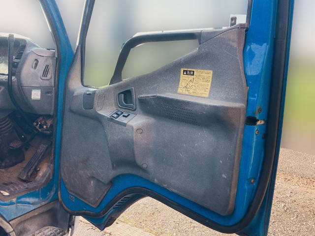 三菱ふそうキャンターダンプ小型（2t・3t）[写真25]