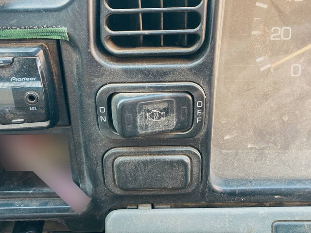 三菱ふそうキャンターダンプ小型（2t・3t）[写真35]