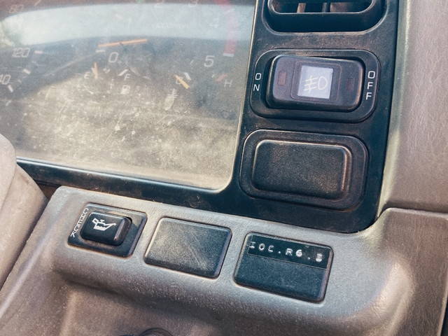 三菱ふそうキャンターダンプ小型（2t・3t）[写真36]