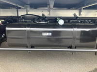 三菱ふそうキャンターアルミバン小型（2t・3t）[写真37]