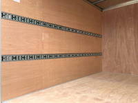 三菱ふそうキャンターアルミバン小型（2t・3t）[写真15]