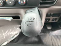 三菱ふそうキャンターアルミバン小型（2t・3t）[写真29]