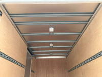 三菱ふそうキャンターアルミバン小型（2t・3t）[写真15]