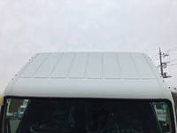 三菱ふそうキャンターアルミバン小型（2t・3t）[写真23]