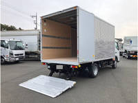 三菱ふそうキャンターアルミバン小型（2t・3t）[写真05]