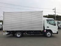 三菱ふそうキャンターアルミバン小型（2t・3t）[写真09]