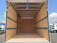 三菱ふそうキャンターアルミバン小型（2t・3t）[写真13]