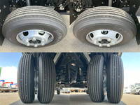 三菱ふそうキャンターアルミバン小型（2t・3t）[写真20]