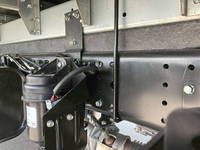 三菱ふそうキャンターアルミバン小型（2t・3t）[写真35]