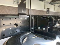 三菱ふそうキャンターアルミバン小型（2t・3t）[写真36]