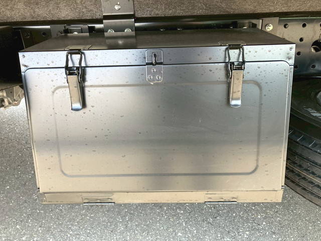 三菱ふそうキャンターアルミバン小型（2t・3t）[写真36]