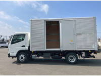 三菱ふそうキャンターアルミバン小型（2t・3t）[写真04]