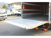 いすゞエルフアルミバン小型（2t・3t）[写真12]